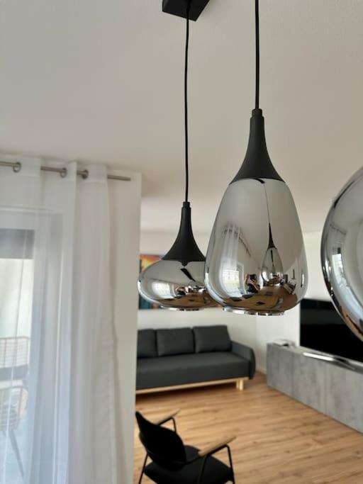 Amao-Pearl I Comfort Suite I 94Qm I Kingsize-Bett I Exklusiv Mit Balkon & Tiefgarage I Aufzug Offenburg Exterior photo