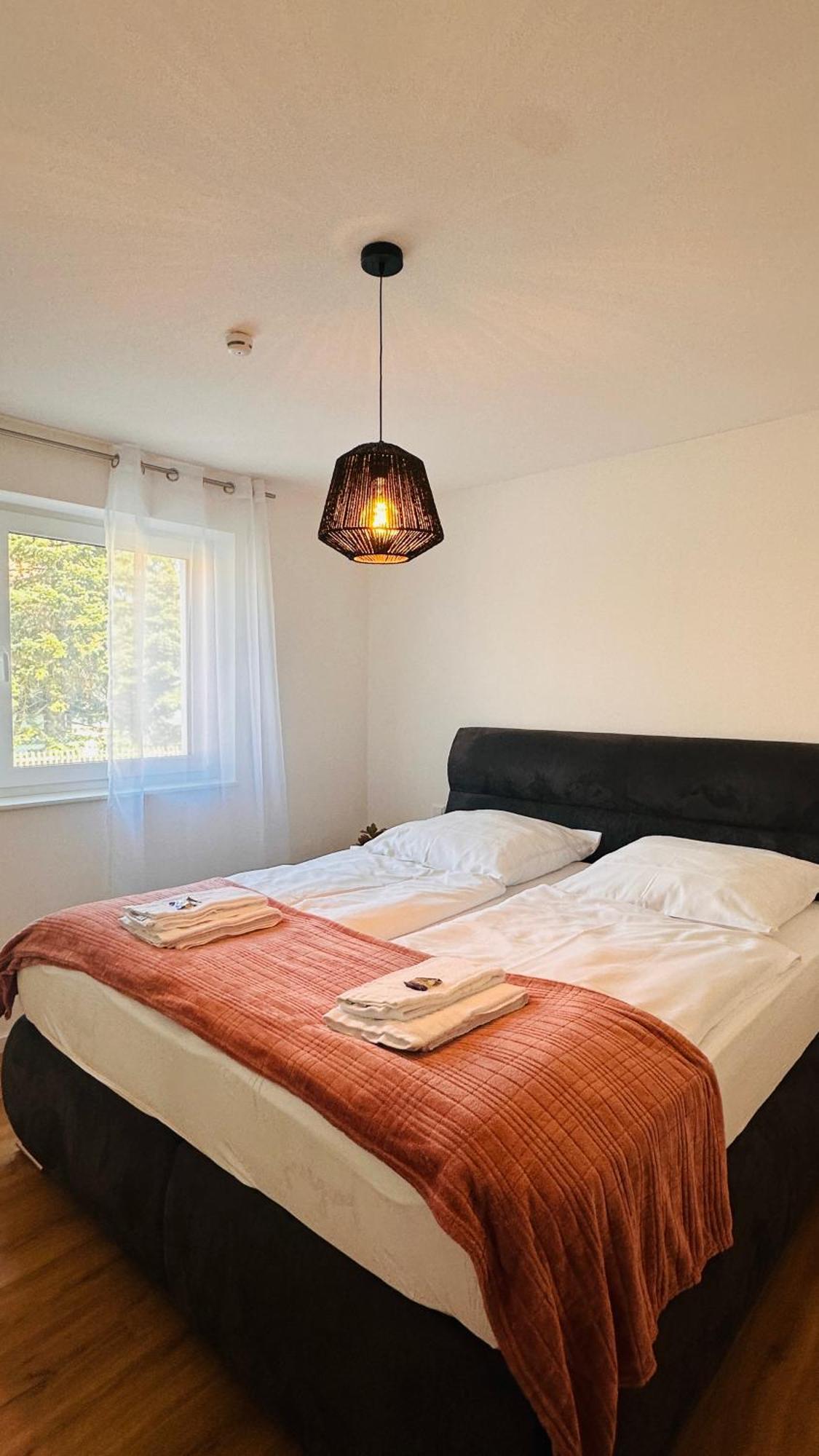 Amao-Pearl I Comfort Suite I 94Qm I Kingsize-Bett I Exklusiv Mit Balkon & Tiefgarage I Aufzug Offenburg Exterior photo